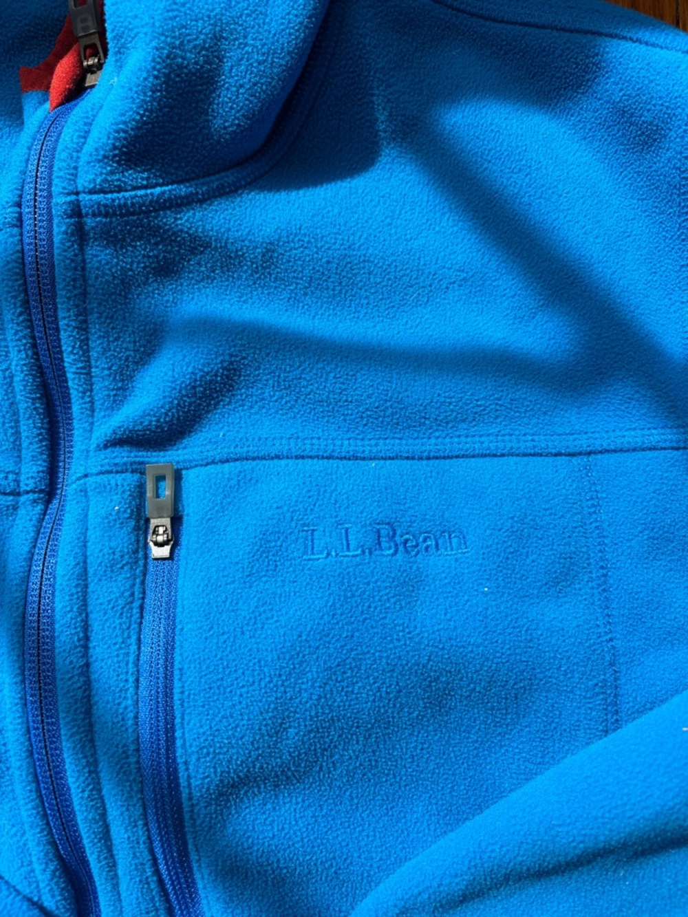 LL Bean Men’s Medium Bright Blue Hooded Fleece Jacket with Red Trim - Picture 2 of 4